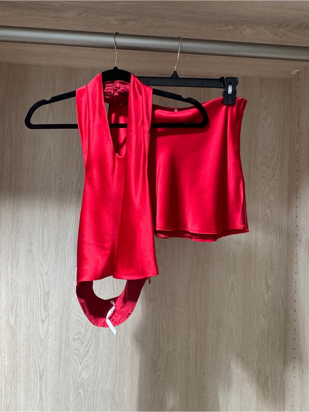 ARE YOU AM I - Red Silk Set